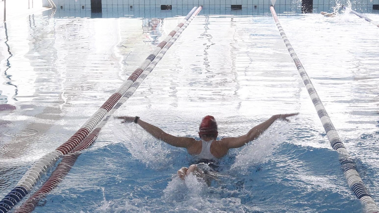 Nuovo passaggio della complessa vicenda della gestione delle piscine comunali e con la struttura di piazza Amendola ancora chiusa e... Nuovo passaggio della complessa vicenda della gestione delle piscine comunali e con la struttura di piazza Amendola ancora chiusa e...
