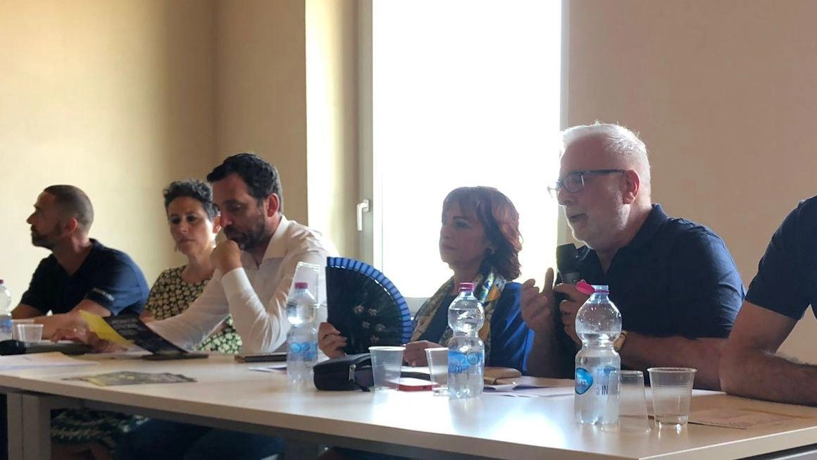 Tutti i protagonisti dell’inaugurazione del centro “Civico569” Tutti i protagonisti dell’inaugurazione del centro “Civico569”