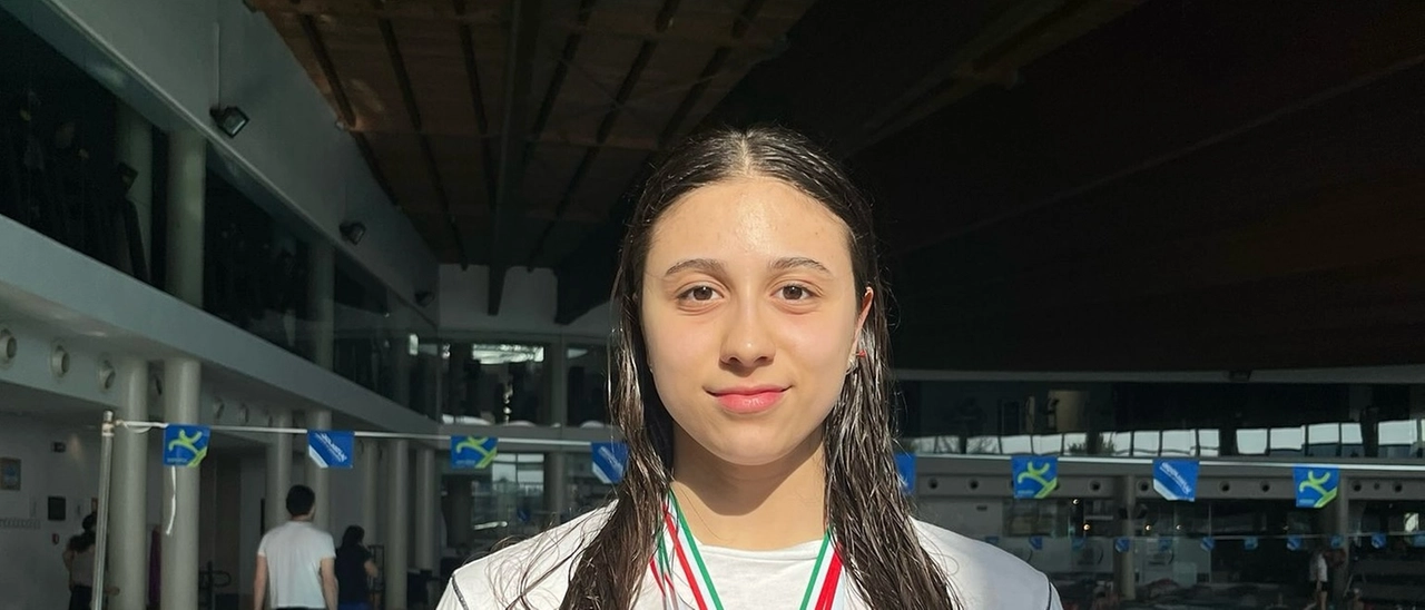 Nuoto, record della pratese Lucrezia Domina nella Swim Cup