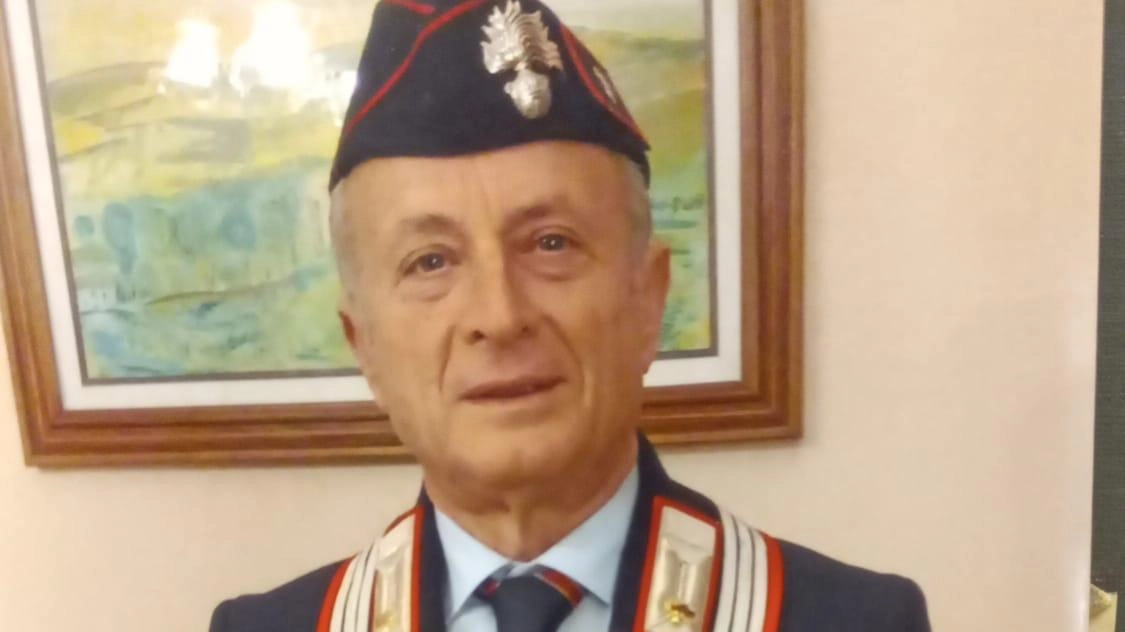 Il presidente Binchi e il Consiglio dell'Associazione Carabinieri di Casalguidi annunciano i festeggiamenti per i 210 anni dell'Arma, con messe, deposizione di corone e premiazioni. Il presidente Binchi e il Consiglio dell'Associazione Carabinieri di Casalguidi annunciano i festeggiamenti per i 210 anni dell'Arma, con messe, deposizione di corone e premiazioni.