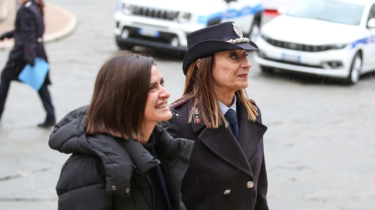 La sindaca Vittoria Ferdinandi e la comandante della Municipale, Nicoletta Caponi La sindaca Vittoria Ferdinandi e la comandante della Municipale, Nicoletta Caponi