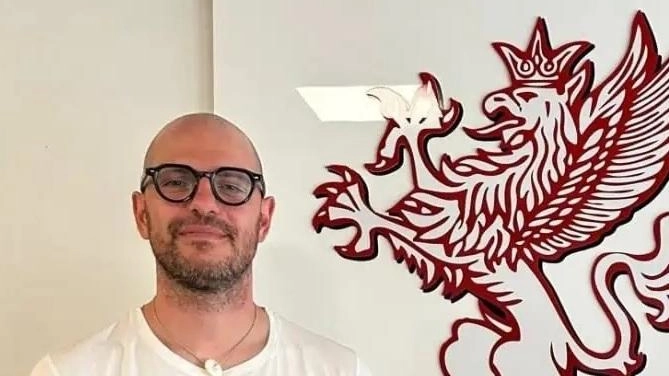 Riparte anche la Primavera biancorossa che da oggi tornerà a sudare presso il centro sportivo "Paolo Rossi". La novità... Riparte anche la Primavera biancorossa che da oggi tornerà a sudare presso il centro sportivo "Paolo Rossi". La novità...