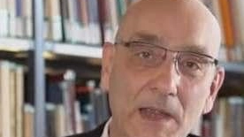 Alcuni docenti della Monarca: in alto da sinistra il direttore artistico della Camerata Alberto Batisti e l’economista Andrea Paci, Università di Firenze. Sotto l’esperto di cinema Federico Berti e l’italianista Rossana Cavaliere Alcuni docenti della Monarca: in alto da sinistra il direttore artistico della Camerata Alberto Batisti e l’economista Andrea Paci, Università di Firenze. Sotto l’esperto di cinema Federico Berti e l’italianista Rossana Cavaliere