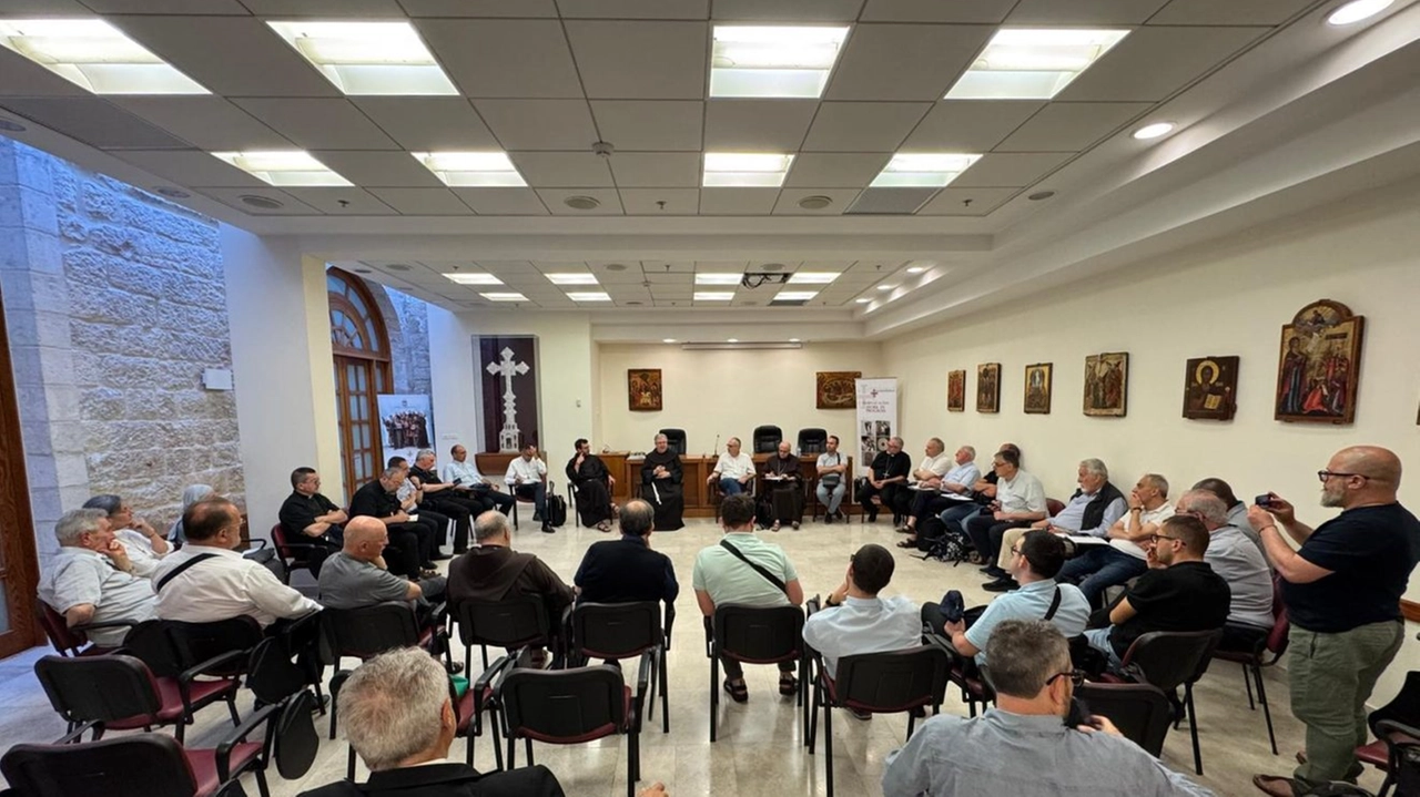 L'incontro dei vescovi toscana con il custode di Terra Santa a Gerusalemme L'incontro dei vescovi toscana con il custode di Terra Santa a Gerusalemme