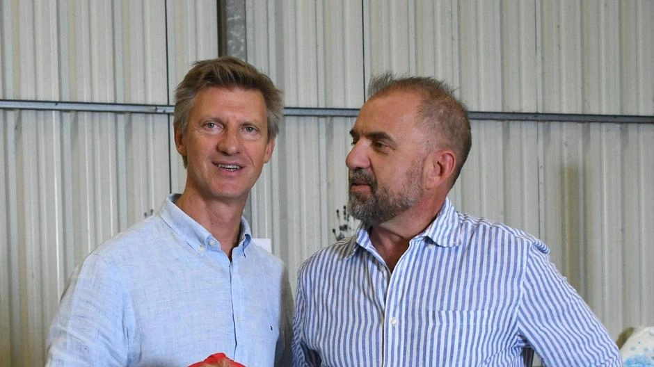 I fratelli Musso: la famiglia ha da tempo investito nel porto di Carrara, dimostrando come lo scalo abbia una valenza strategica per i loro traffici I fratelli Musso: la famiglia ha da tempo investito nel porto di Carrara, dimostrando come lo scalo abbia una valenza strategica per i loro traffici