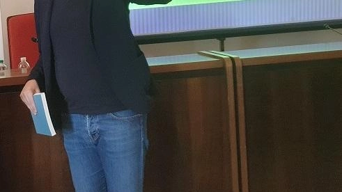 Una immagine di archivio della presentazione del progetto perv l’attesissima rotatoria di Bottagna: la previsione di avvio lavori è slittata per l’ennesima volta, suscitando malumori Una immagine di archivio della presentazione del progetto perv l’attesissima rotatoria di Bottagna: la previsione di avvio lavori è slittata per l’ennesima volta, suscitando malumori