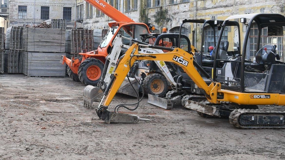 La destinazione della Manifattura, secondo il Comune, sarà pubblica (foto Alcide) La destinazione della Manifattura, secondo il Comune, sarà pubblica (foto Alcide)