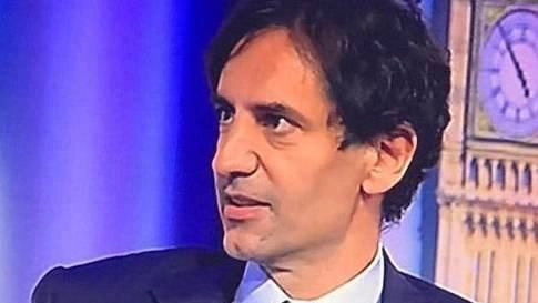 "È un impegno morale di tutti, contribuire con riflessioni e possibili soluzioni al superamento di questa difficile fase". Così Francesco... "È un impegno morale di tutti, contribuire con riflessioni e possibili soluzioni al superamento di questa difficile fase". Così Francesco...