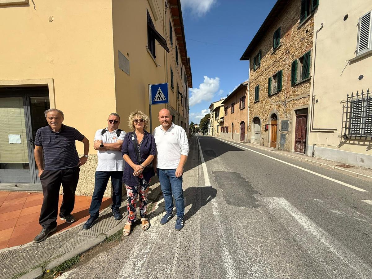 Traffico infernale, maxi petizione: "Ora liberate la zona del Mocale" Traffico infernale, maxi petizione: "Ora liberate la zona del Mocale"