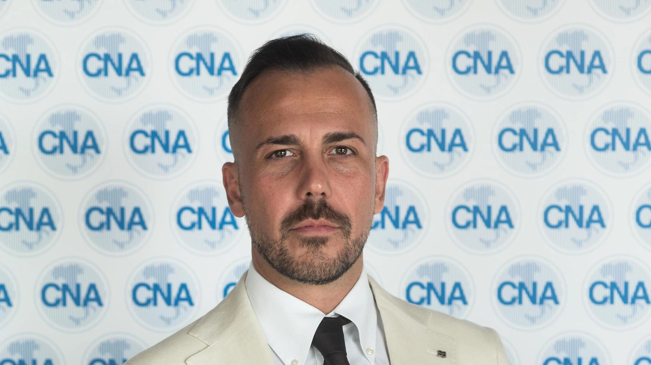 Michele Carloni, presidente di Cna Umbria, chiede interventi rapidi al sistema economico e istituzionale regionale per difendere le imprese Michele Carloni, presidente di Cna Umbria, chiede interventi rapidi al sistema economico e istituzionale regionale per difendere le imprese