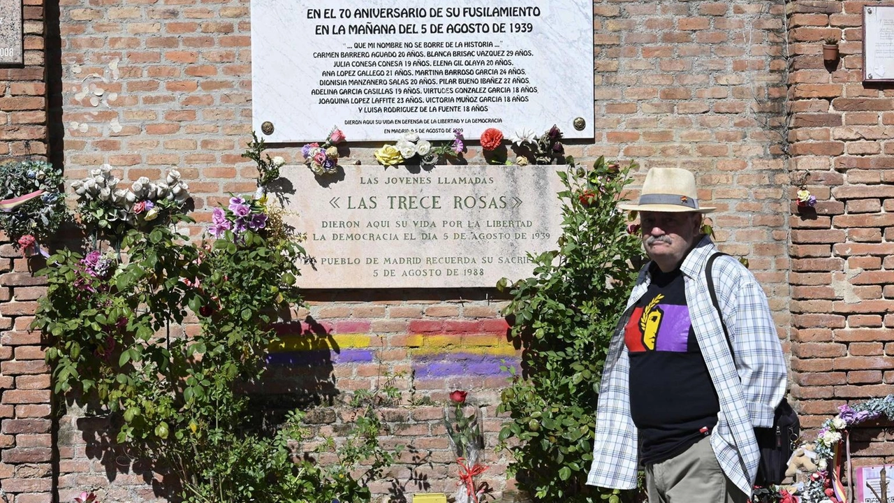 Il governo ha approvato un Ddl che solleva il velo dopo 45 anni Il governo ha approvato un Ddl che solleva il velo dopo 45 anni