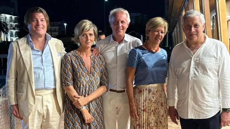Da sinistra, Albini,. Mazzetti, Pocai, Romagnoli e Tajani Da sinistra, Albini,. Mazzetti, Pocai, Romagnoli e Tajani