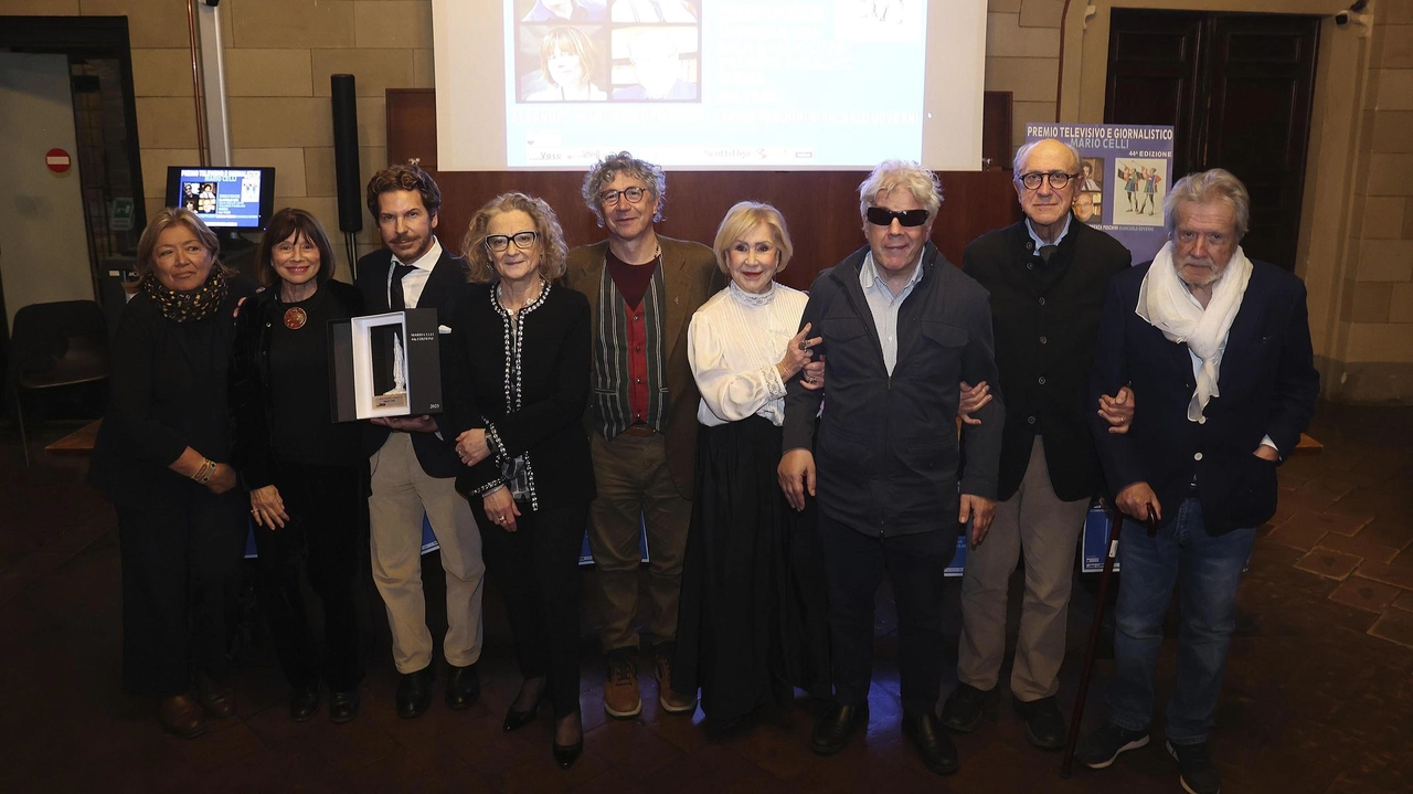 Foto di gruppo al termine della cerimonia del Premio Mario Celli