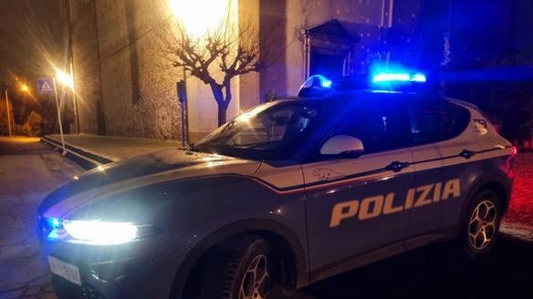Dopo l’ultimo arresto effettuato dalla Polizia per furto in flagranza nell’ex ospedale di Maggiano, l’Asl Toscana nord ovest ribadisce il... Dopo l’ultimo arresto effettuato dalla Polizia per furto in flagranza nell’ex ospedale di Maggiano, l’Asl Toscana nord ovest ribadisce il...