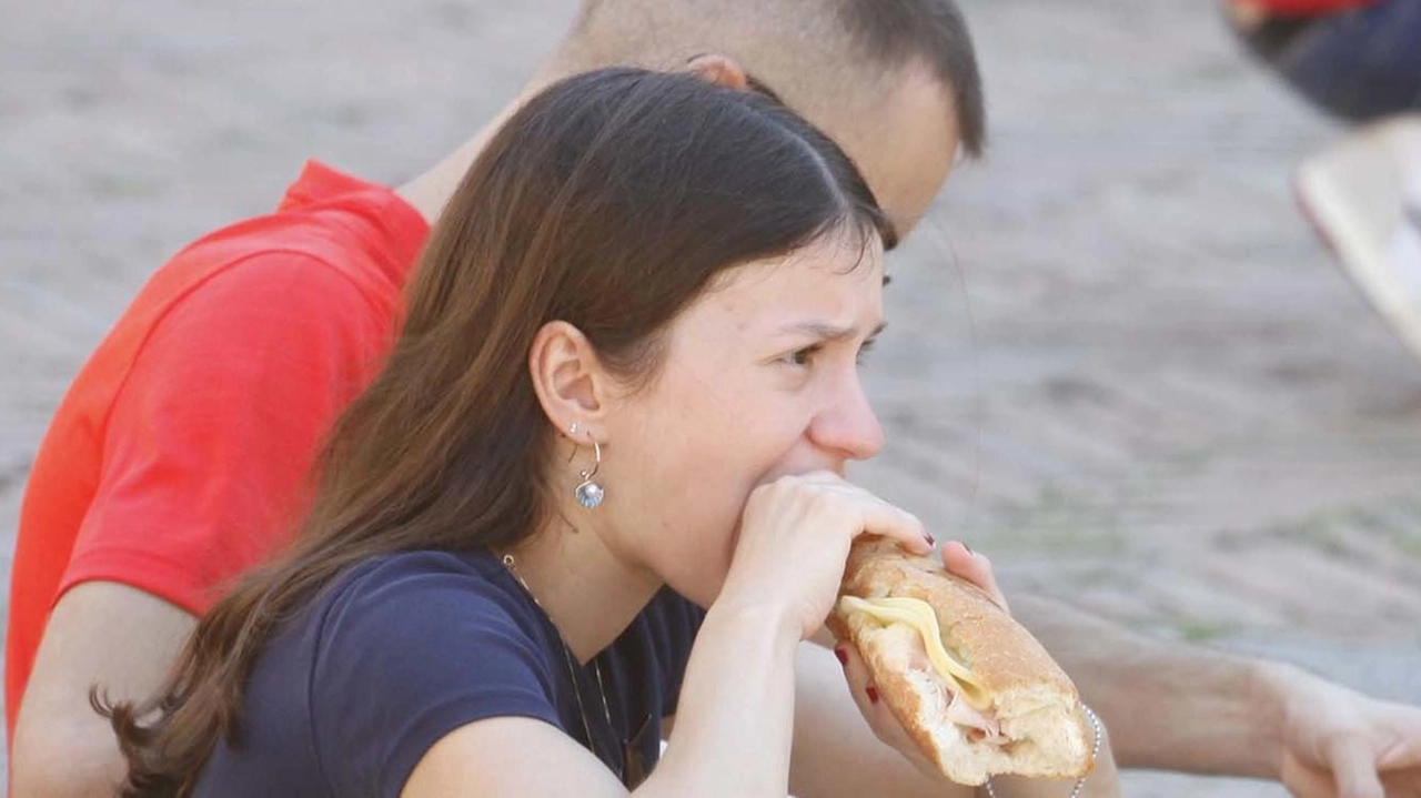 Non sarà più possibile mangiare in Piazza