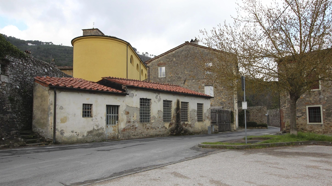 Diventa realtà il recupero architettonico del centro storico di San Giusto di Compito. Tutto ciò grazie alle risorse del PNRR,... Diventa realtà il recupero architettonico del centro storico di San Giusto di Compito. Tutto ciò grazie alle risorse del PNRR,...