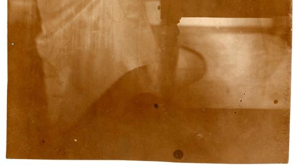 Andrea Corsini, direttore dell’Istituto di Storia delle Scienze, fondato nel 1925, nel suo Laboratorio di Igiene, 1897