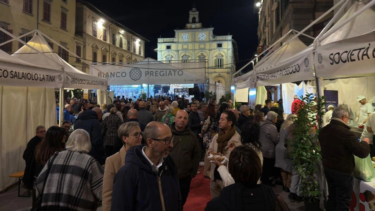 Città di Castello ha fatto il pienone nei giorni della mostra del tartufo Città di Castello ha fatto il pienone nei giorni della mostra del tartufo