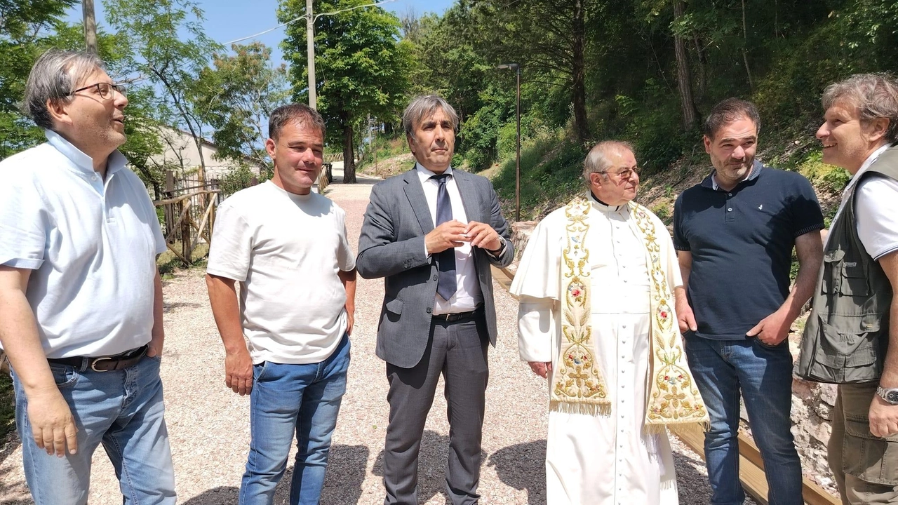 L’inaugurazione del sentiero L’inaugurazione del sentiero