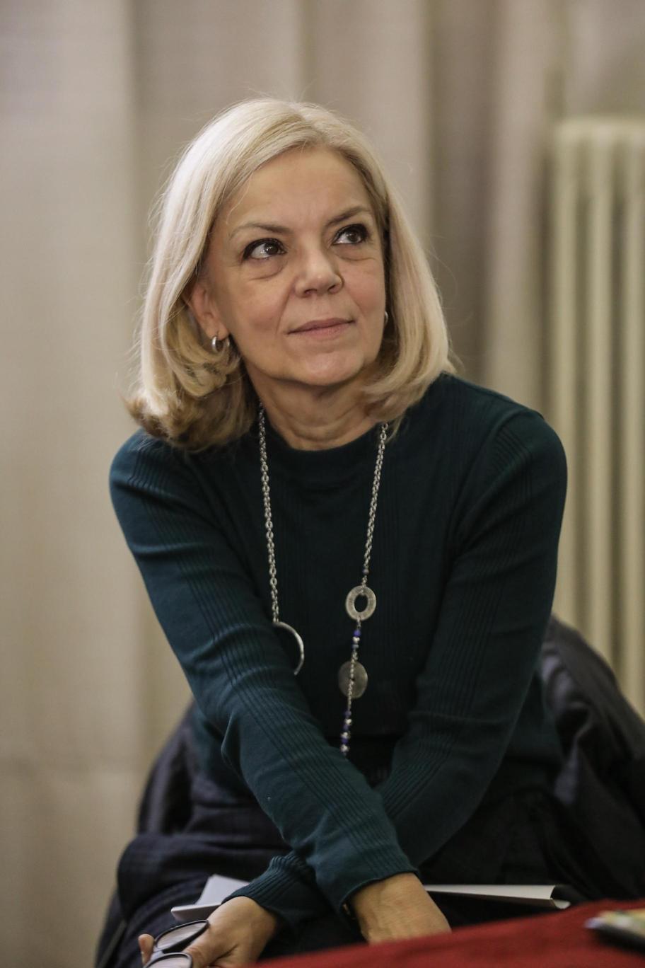 https://www.lanazione.it/image-service/view/acePublic/alias/contentid/ODhjMjJmZDItNGM5OC00/0/la-scuola-di-teatro-lascia-campi-ma-e-una-scelta-politica-legittima.jpeg?f=1.91:1&w=1200