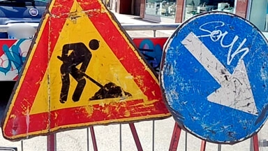 Lavori all'impianto di illuminazione in via Poccetti Lavori all'impianto di illuminazione in via Poccetti