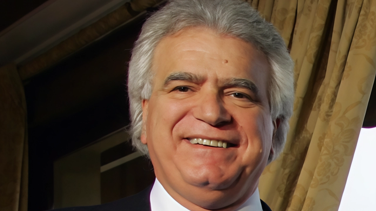 FIRENZE Denis Verdini riceve un’altra porta in faccia dalla Cassazione: respinto, dalla Suprema Corte, il suo ricorso straordinario contro la condanna,... FIRENZE Denis Verdini riceve un’altra porta in faccia dalla Cassazione: respinto, dalla Suprema Corte, il suo ricorso straordinario contro la condanna,...