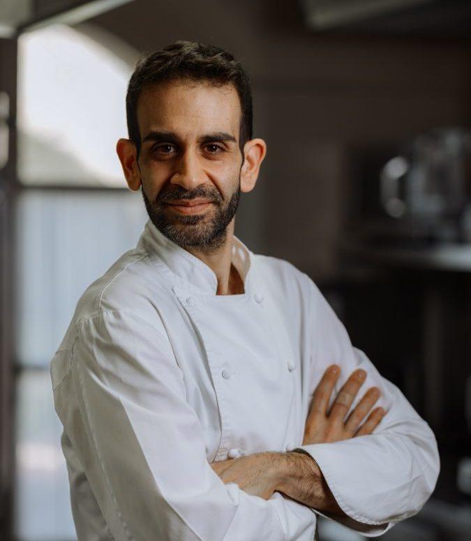 https://www.lanazione.it/image-service/view/acePublic/alias/contentid/ODhlY2Q5YjQtYzY0YS00/0/gli-chef-stellati-ora-puntano-sul-fine-dining.jpeg