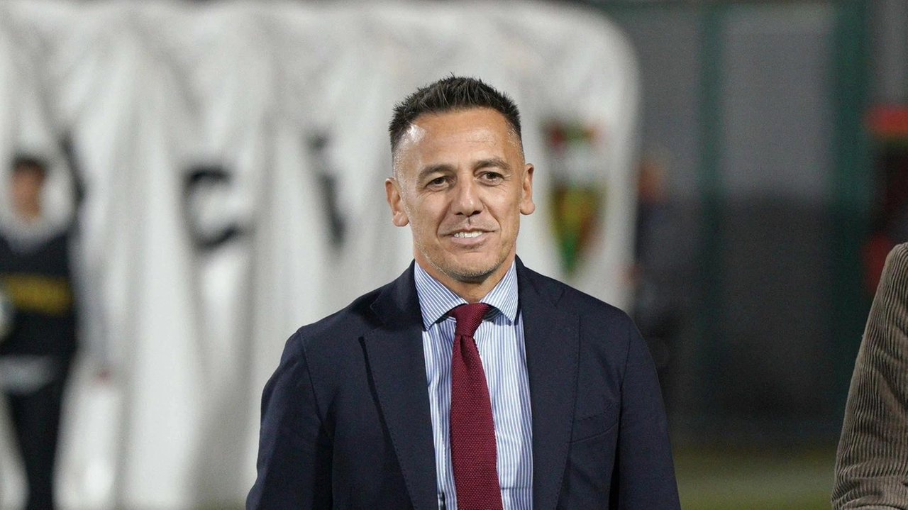 Intanto al PalaSì la festa dei “100 anni di tifo rossoverde“ sulla storia delle Fere Intanto al PalaSì la festa dei “100 anni di tifo rossoverde“ sulla storia delle Fere