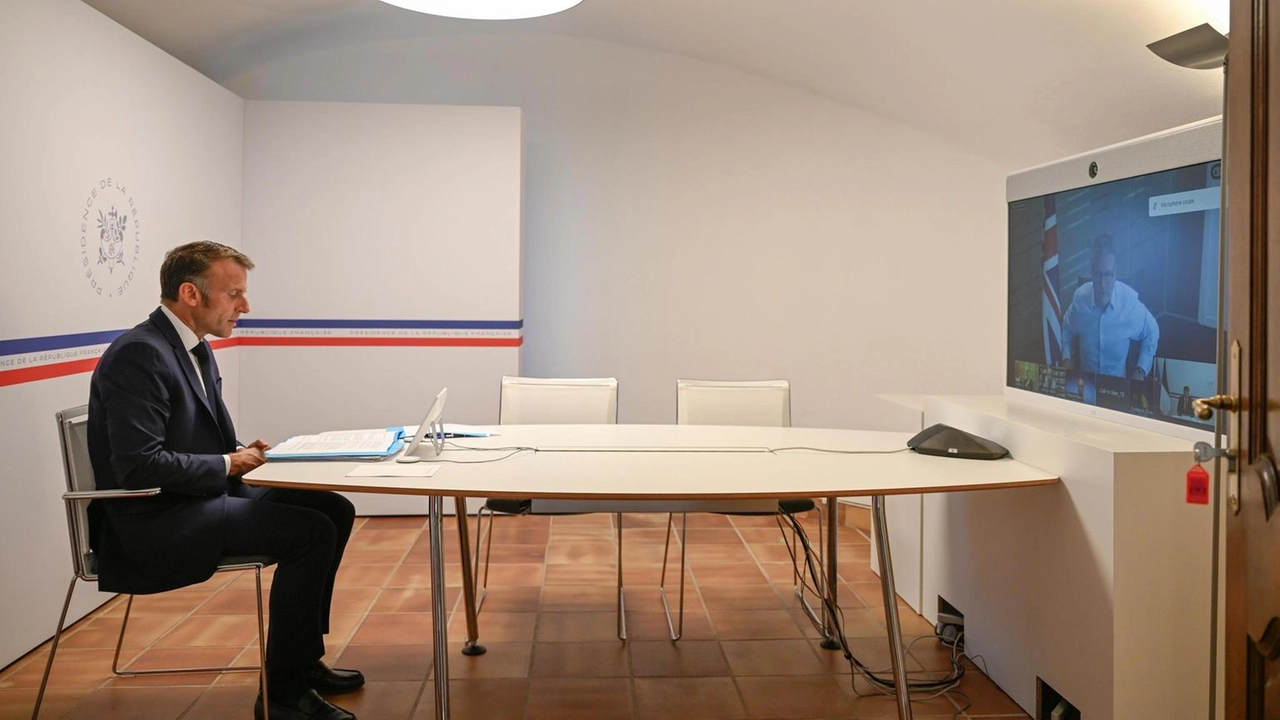 'Trump sì, vuole la pace' 'Trump sì, vuole la pace'