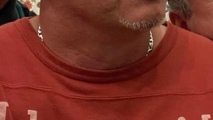 Andrea Pardini, 51 anni, è deceduto sul colpo lunedì sera nel terribile schianto sulla Variante Aurelia. Un impatto contro il guard rail che non gli ha lasciato scampo Andrea Pardini, 51 anni, è deceduto sul colpo lunedì sera nel terribile schianto sulla Variante Aurelia. Un impatto contro il guard rail che non gli ha lasciato scampo