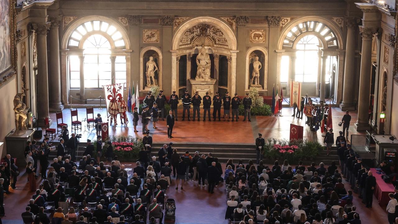 Un momento della festa della Polizia (Foto Giuseppe Cabras/New Press Photo)