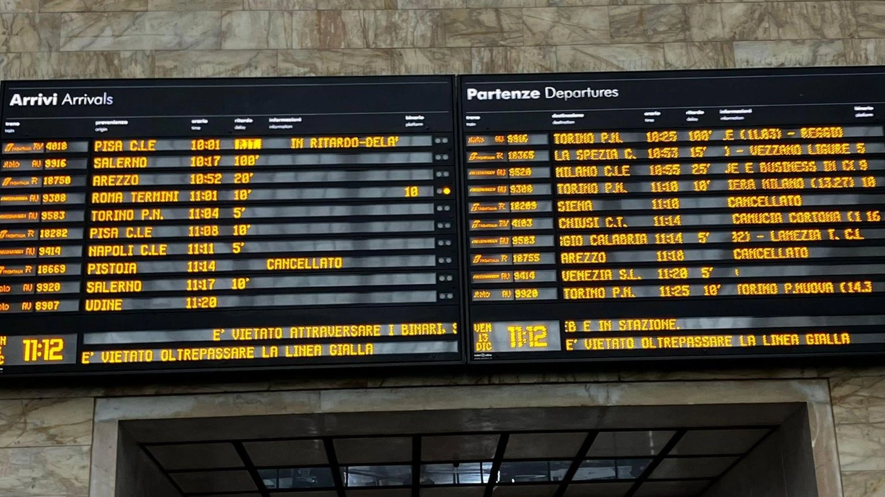 Picco di 100 minuti. Disagi per viaggiatori e turisti Picco di 100 minuti. Disagi per viaggiatori e turisti