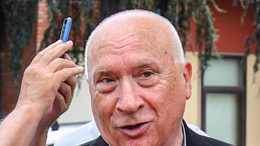 Monsignor Andrea Cristiani, fondatore di Shalom, il prete che ha scelto le periferie del mondo