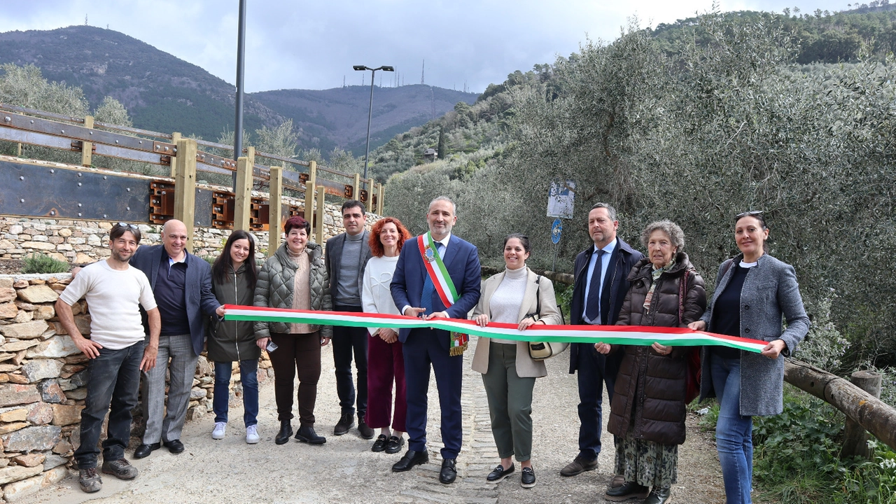 L'inaugurazione del parcheggio di via Fienilaccio
