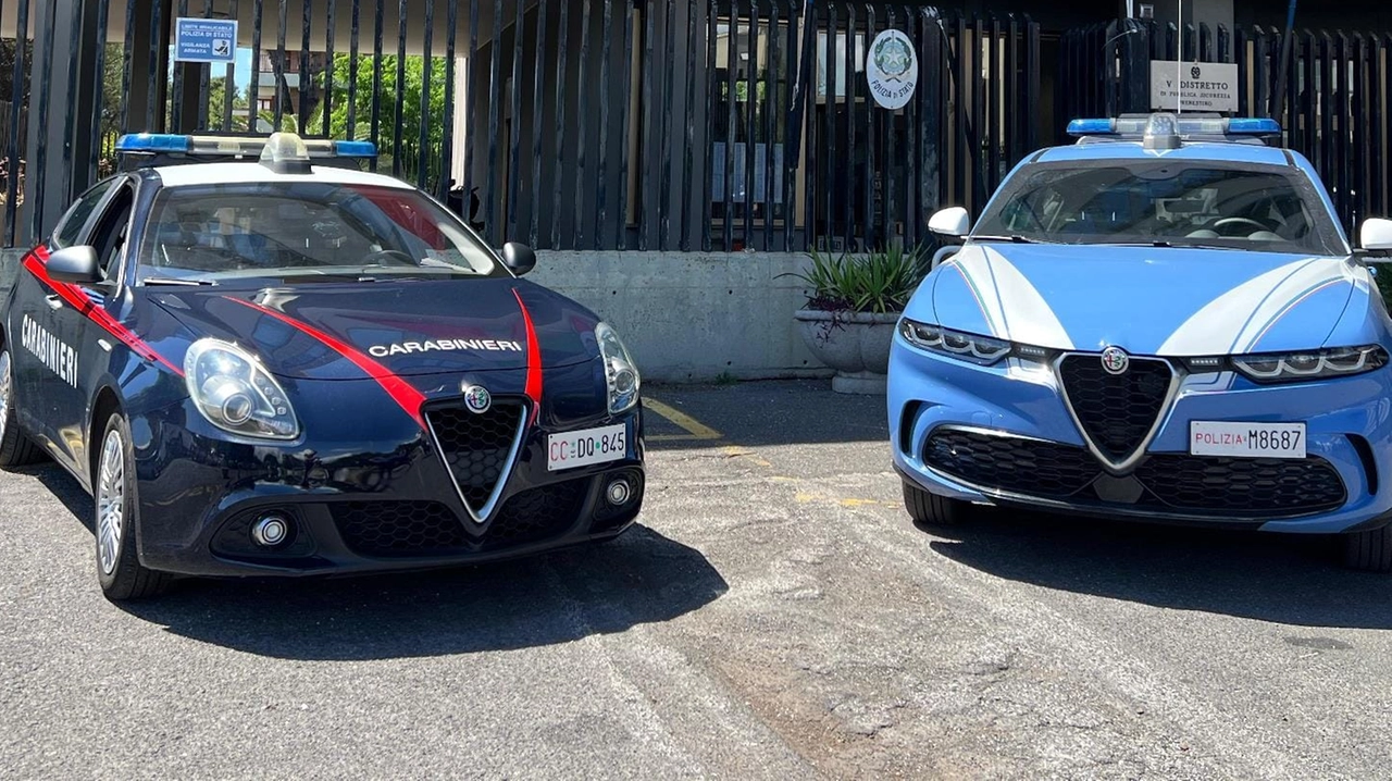 Sul posto sono intervenuti polizia e carabinieri (Foto di repertorio) Sul posto sono intervenuti polizia e carabinieri (Foto di repertorio)