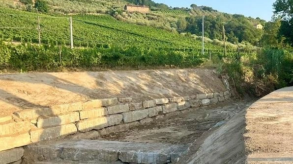 I lavori hanno preso il via. Il vicesindaco Migaldi:. "A buon punto le procedure. per risagomare il Rio Gualcino".