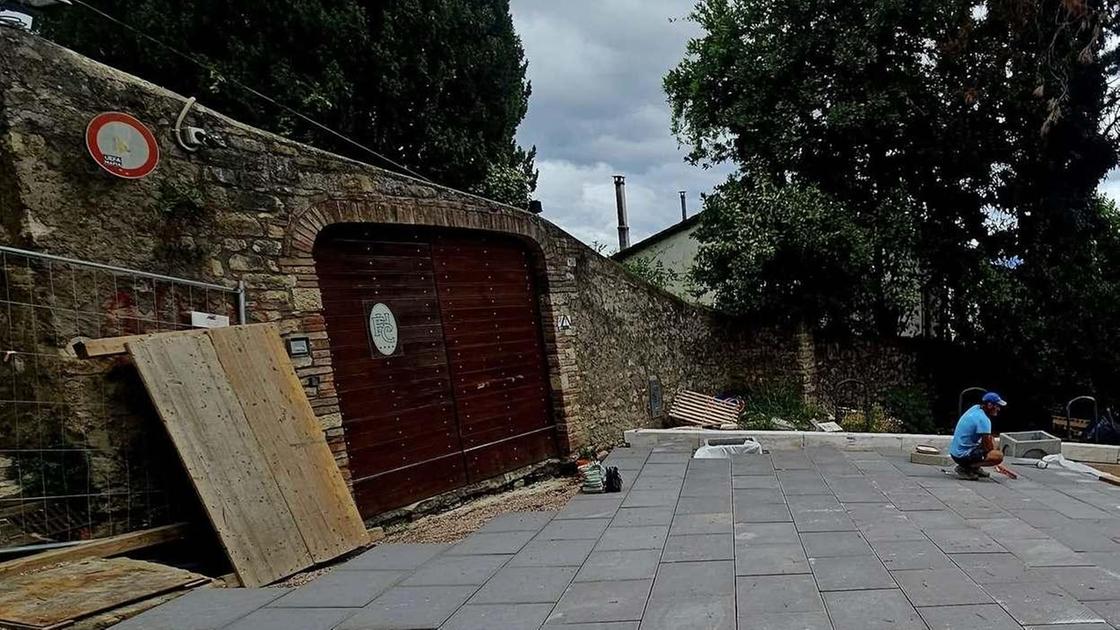 Piazza del Mercato Vecchio. Ecco la nuova pavimentazione