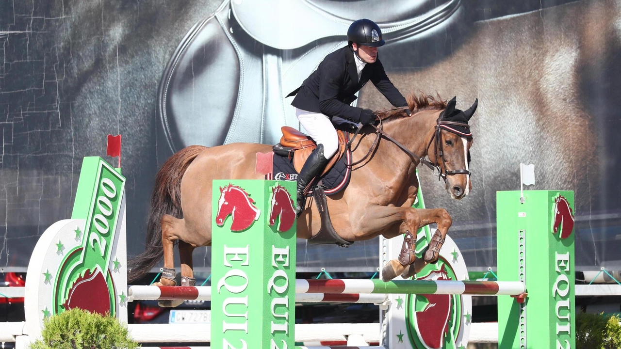 Sono mille i cavalli in gara al Toscana Tour ad Arezzo, 2500 i cavalieri e le amazzoni provenienti da più di 30 nazioni Sono mille i cavalli in gara al Toscana Tour ad Arezzo, 2500 i cavalieri e le amazzoni provenienti da più di 30 nazioni