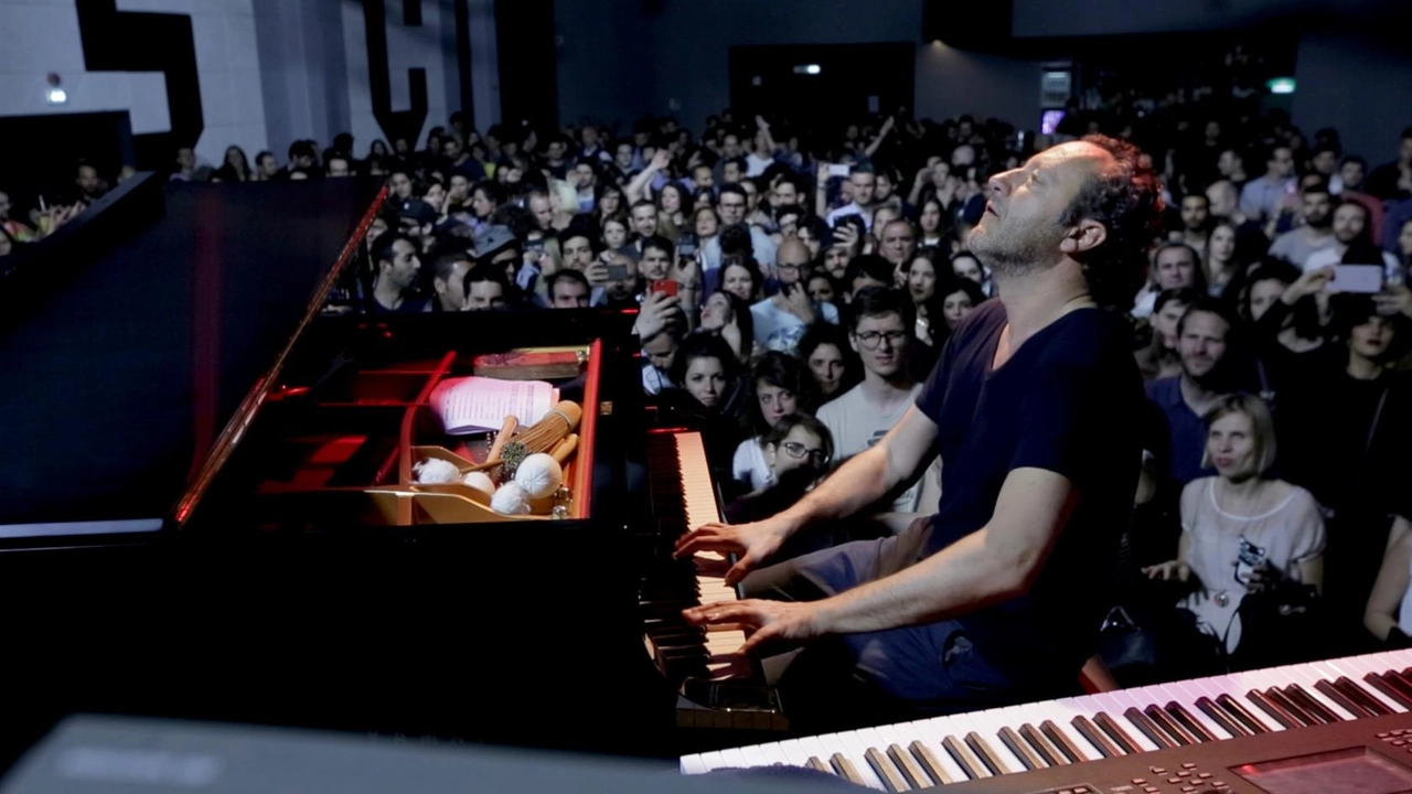 I biglietti – posto unico 11,50 euro - sono disponibili sul sito ufficiale www.festivalmontalfonso.it, su www.ticketone.it