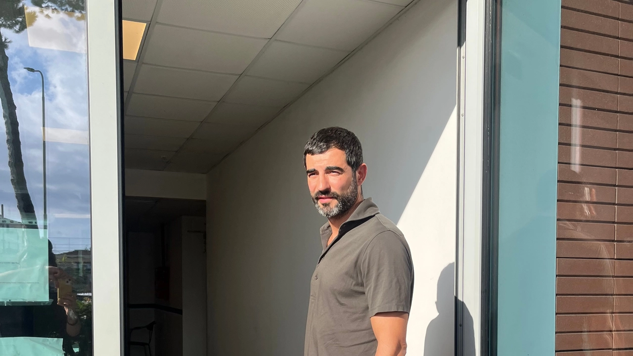 Raul Albiol nella sede del Pisa Raul Albiol nella sede del Pisa