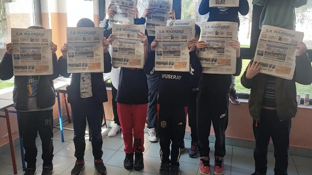 I bambini della pluriclasse 4 e 5 della elementare della scuola di Caniparola
