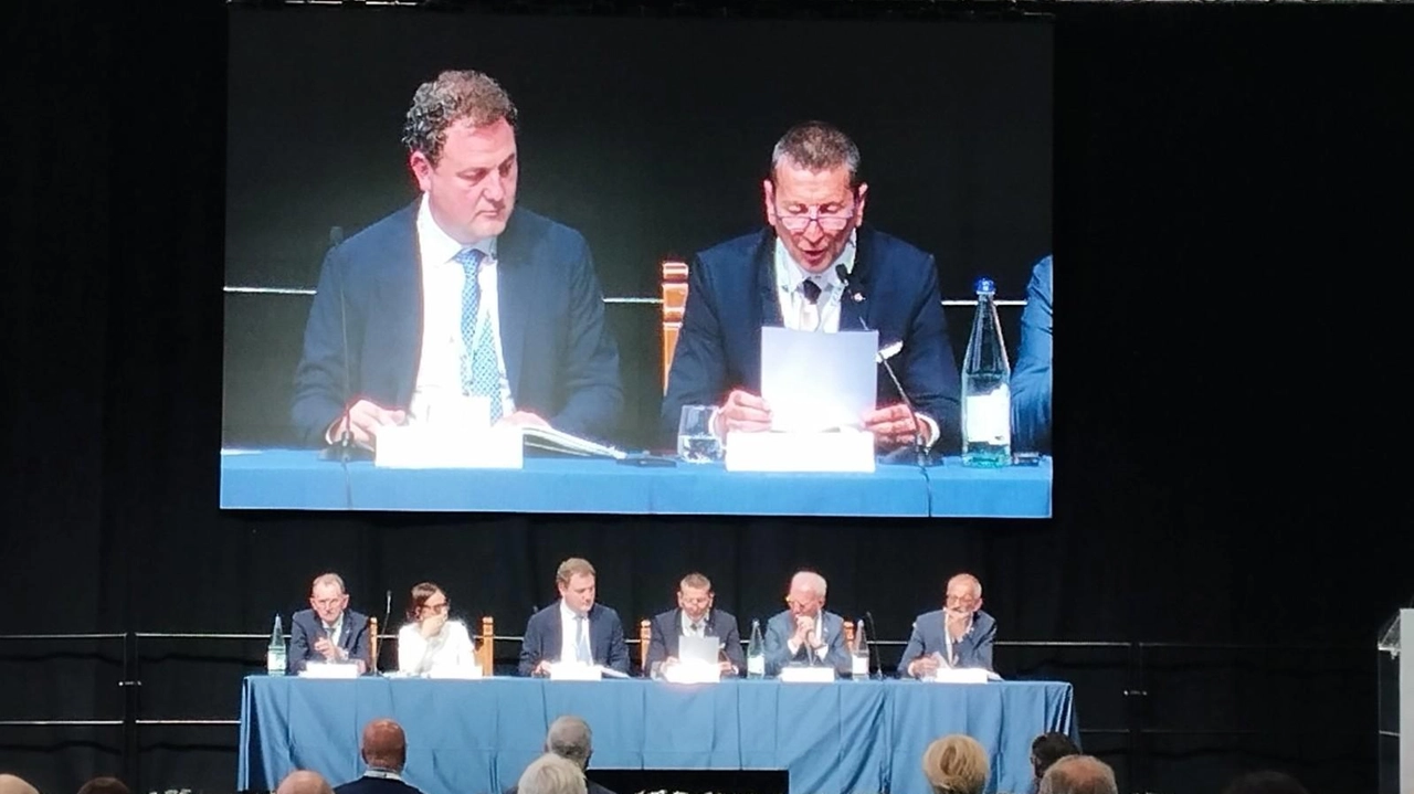 Un momento dell’assemblea della Banca di Anghiari e Stia Credito Cooperativo Un momento dell’assemblea della Banca di Anghiari e Stia Credito Cooperativo