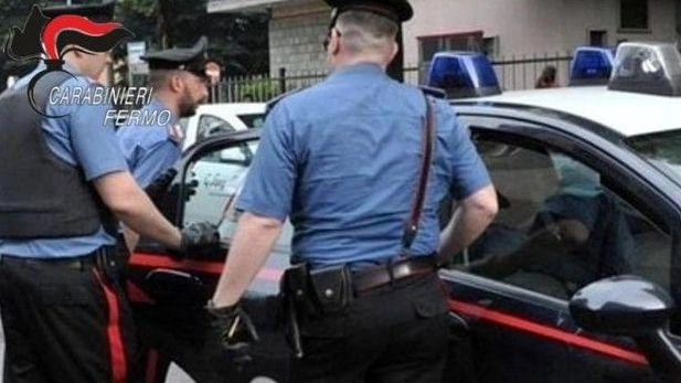 I carabinieri hanno fermato un sedicenne per l’aggressione a un turista