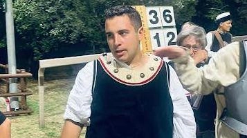 Niccolò Paffetti, al suo primo successo alla Giostra di Simone dopo che nel 2018 aveva già vinto la «Giostraccia»
