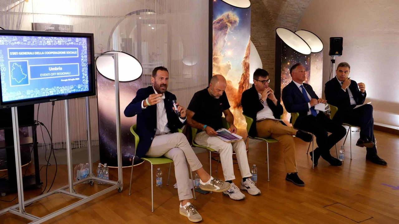 L’evento al Post – museo della scienza Oggi in Umbria ci sono 280 cooperative sociali con circa 9000 lavoratori L’evento al Post – museo della scienza Oggi in Umbria ci sono 280 cooperative sociali con circa 9000 lavoratori