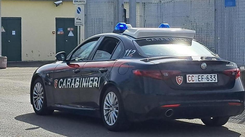 Estorsione a luci rosse. Arrestato un ventenne che si era inventato tutto Estorsione a luci rosse. Arrestato un ventenne che si era inventato tutto