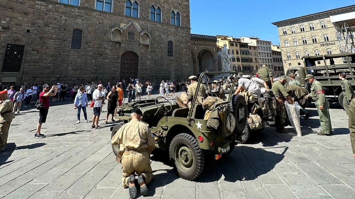 Un cammino di 1.500 chilometri percorso con jeep originali dell’epoca per celebrare l’80° anniversario dalla fine della seconda guerra mondiale.