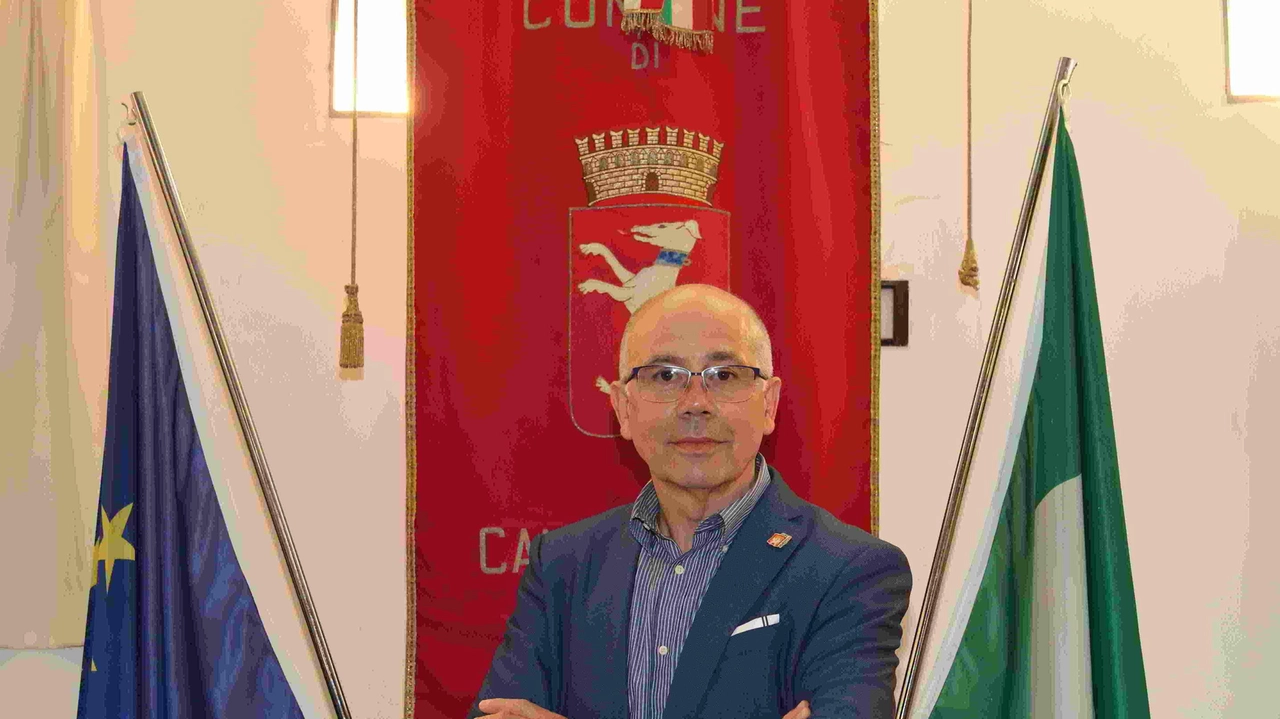 Il presidente del consiglio comunale ha vietato la sala dell’assemblea "per motivi di ordine pubblico". Tagliaferri: "Giusto così". Il capogruppo FdI: "Mai impedito a nessuno di manifestare la propria opinione". Il presidente del consiglio comunale ha vietato la sala dell’assemblea "per motivi di ordine pubblico". Tagliaferri: "Giusto così". Il capogruppo FdI: "Mai impedito a nessuno di manifestare la propria opinione".