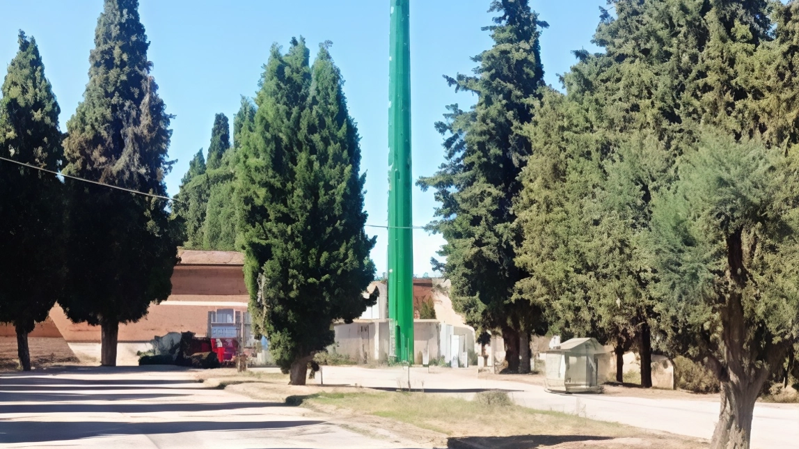 Il consigliere comunale di Castiglione del Lago, Paolo Brancaleoni, si oppone alla installazione delle antenne 5G vicino al cimitero di Panicarola e al campo sportivo di Macchie. Organizzerà un incontro pubblico per coinvolgere la popolazione e valutare alternative. Il consigliere comunale di Castiglione del Lago, Paolo Brancaleoni, si oppone alla installazione delle antenne 5G vicino al cimitero di Panicarola e al campo sportivo di Macchie. Organizzerà un incontro pubblico per coinvolgere la popolazione e valutare alternative.