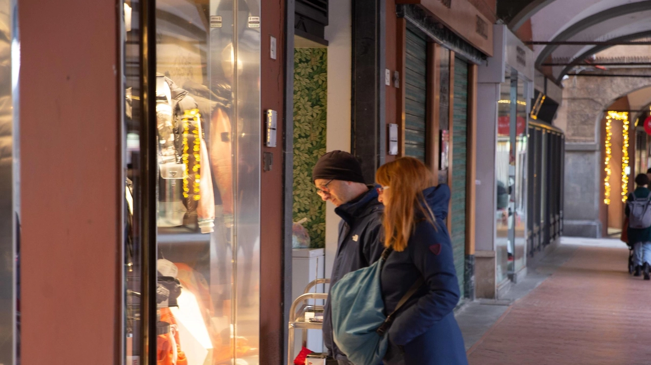 Il salotto buono di Pisa. Sopra Pesciatini (. le foto sono di Del Punta per Valtriani